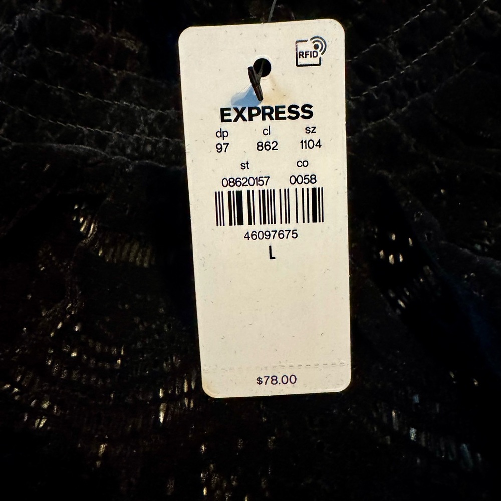 Express - NWT - Black Lace/Velvet Top - Picture 3 of 3